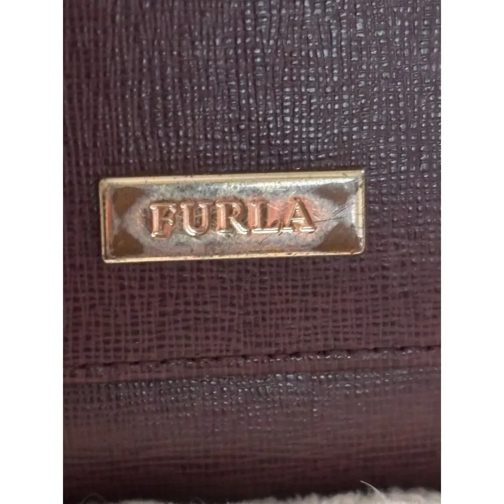 Furla elegant compact